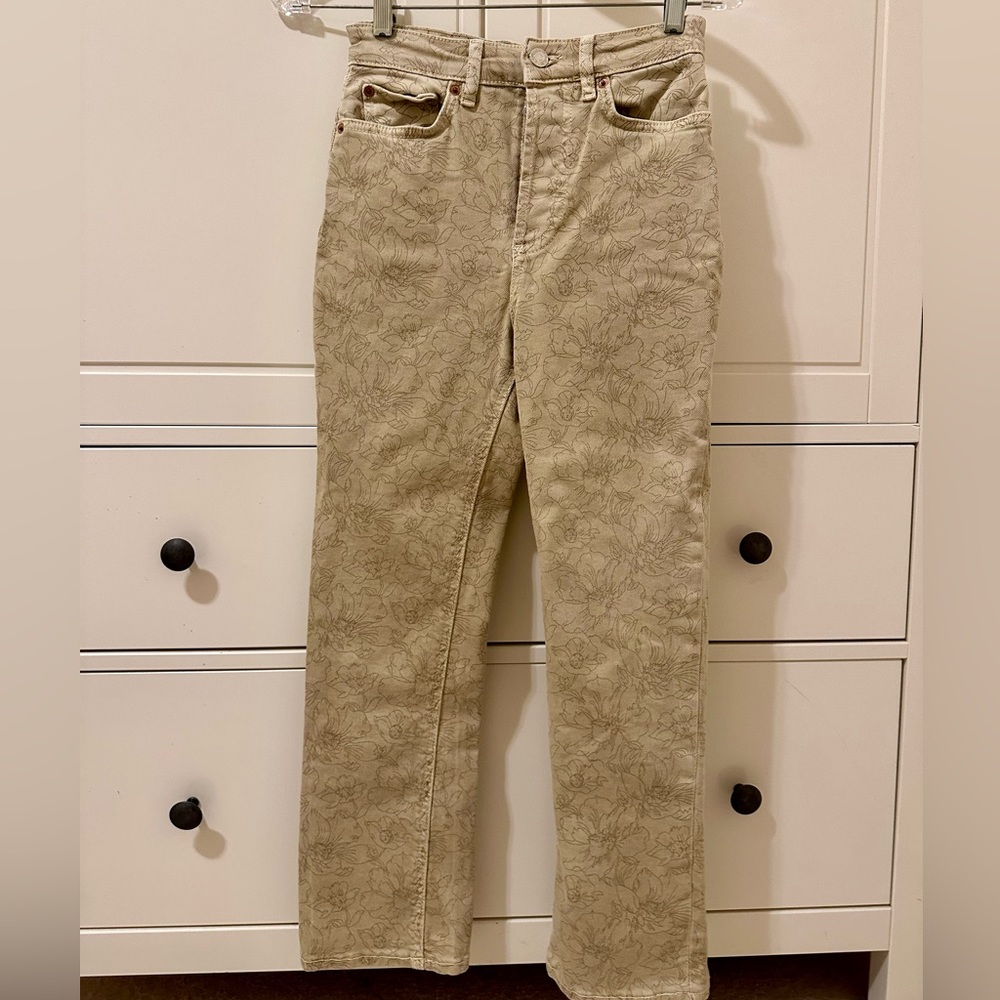 Zara beige jean pants with floral outline details
